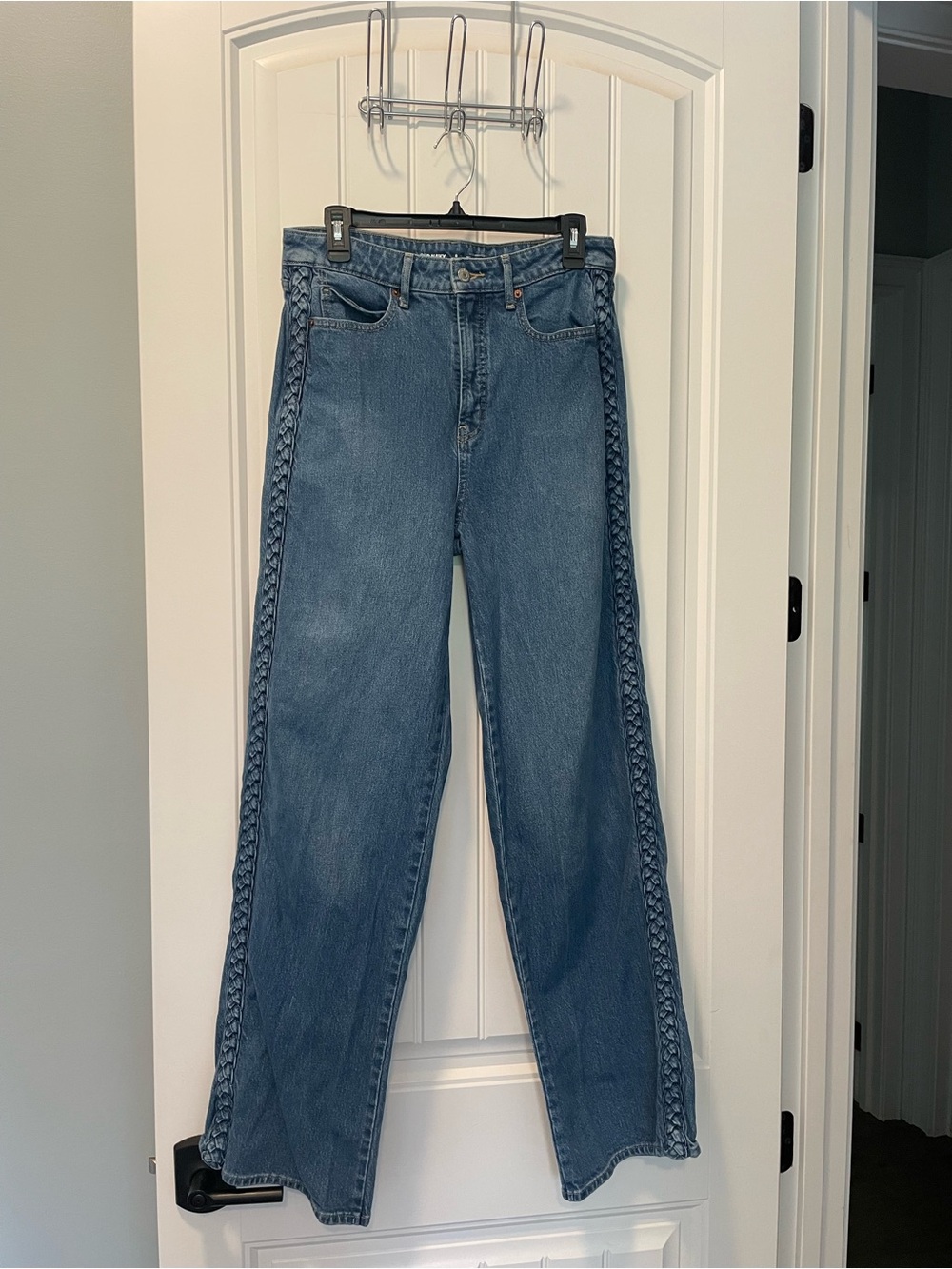 Old Navy Braided Extra High Rise Sky-Hi Wide Leg Denim Size 8 Tall